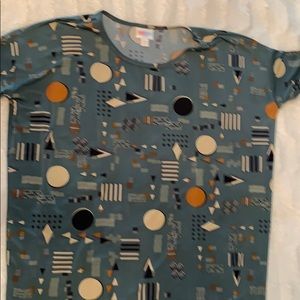 LuLaRoe XXS Irma Tunic
